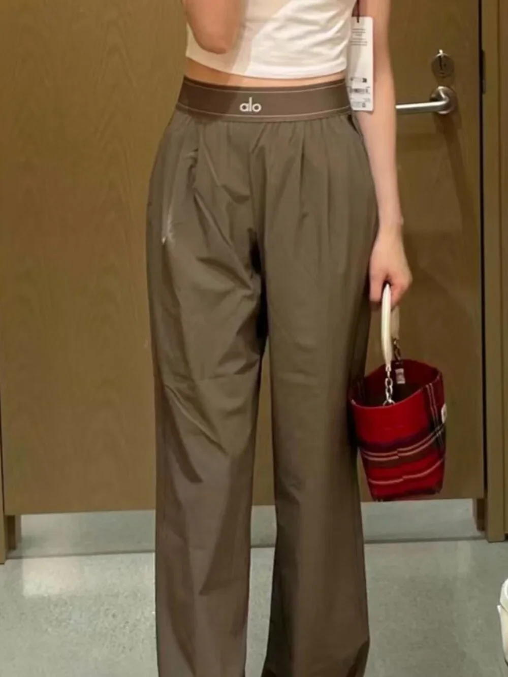 Olive Brand new with tags💐ALO Yoga Suit Up Trouser Wide-Leg, 30” Inseam👼